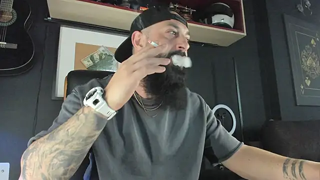 axxelrich  online show from 02-15-25, 07:27