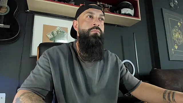 axxelrich  online show from 02-15-25, 10:33