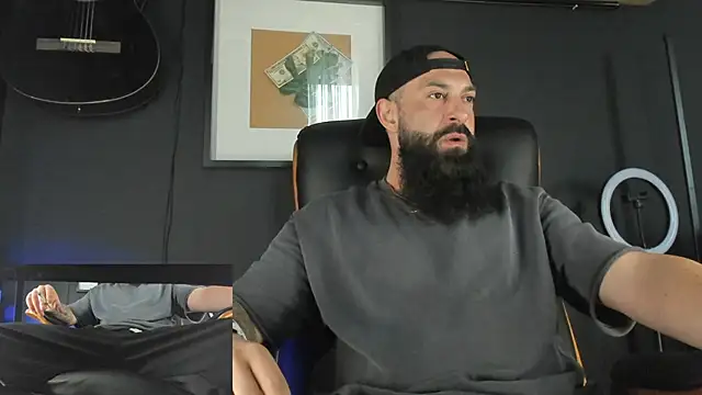 axxelrich  online show from 02-16-25, 06:32