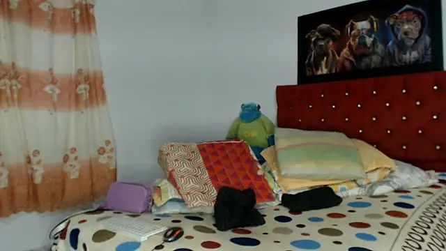 dirtycouplehot2 online show from 02-23-25, 10:20