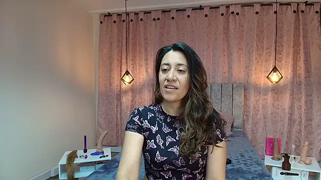 VioletaScott  online show from 11-19-25, 01:22