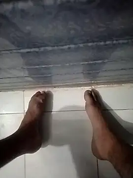 Snapshot of kunalmishra2003 chatting on 11-25-25, 12:54 kunalmishra2003 online show from 11-25-25, 12:54