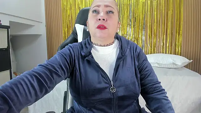 Danna topless online show from 10-17-25, 12:08