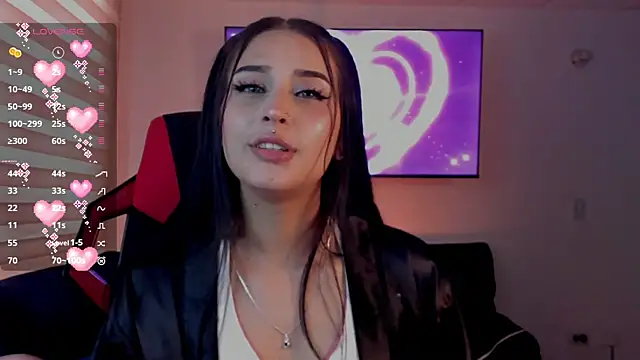 Charlotte greys online show from 11-10-25, 08:41