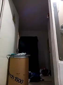 briyinabloom  online show from 02-01-25, 02:58