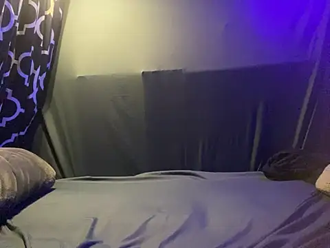 BigMac1596 online show from 10-13-25, 05:57