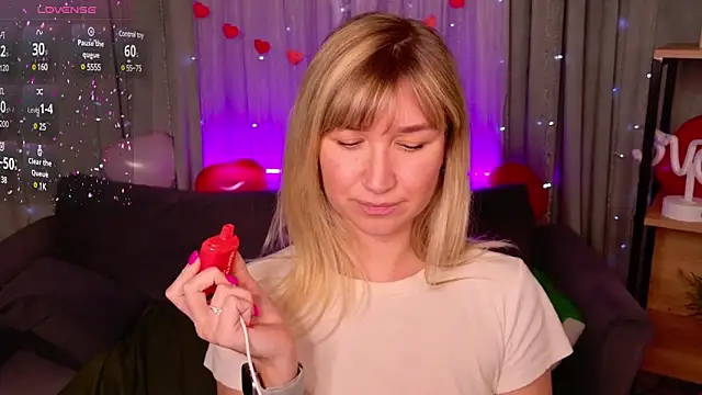 MilaBott online show from 02-14-25, 05:46