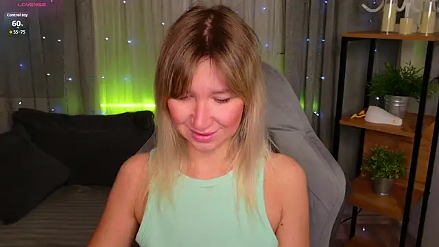 MilaBott online show from 04-12-26, 06:46