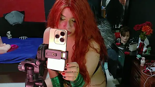 Snapshot of MaggaCass chatting on 03-18-25, 02:58 MaggaCass online show from 03-18-25, 02:58