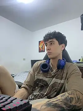 gojo satoru 18 online show from 02-27-26, 02:33