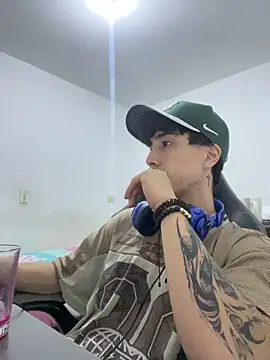 gojo satoru 18 online show from 03-20-26, 12:04