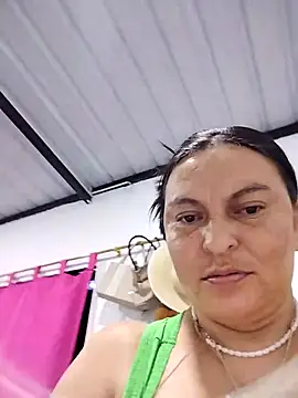 Horny-Mommy-Dirty online show from 04-21-26, 02:15