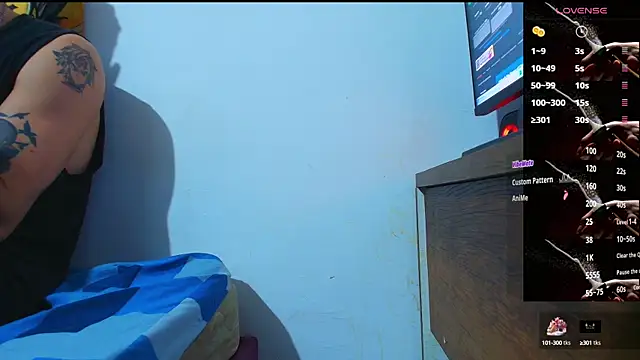 Thomass00 online show from 10-07-25, 10:51