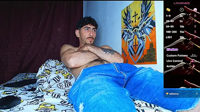 Thomass00 online show from 10-21-25, 02:23