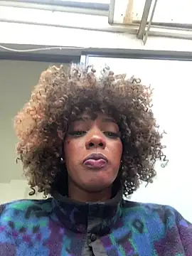 TIFFANYYSTAR online show from 01-17-25, 02:28