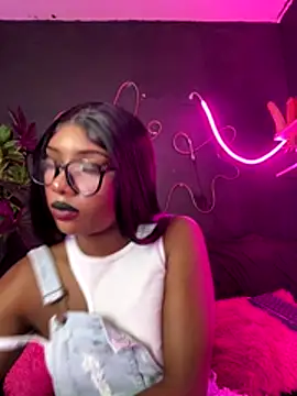 TIFFANYYSTAR online show from 11-27-25, 05:15