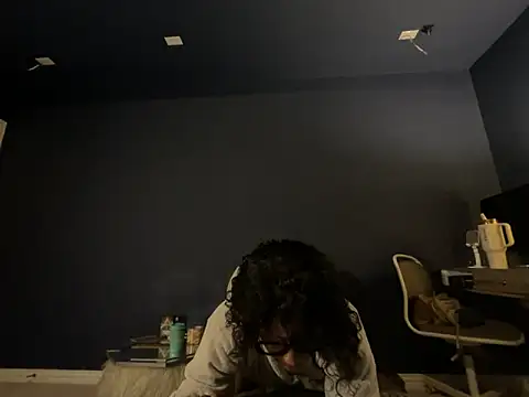 wynterheat online show from 04-18-26, 04:11