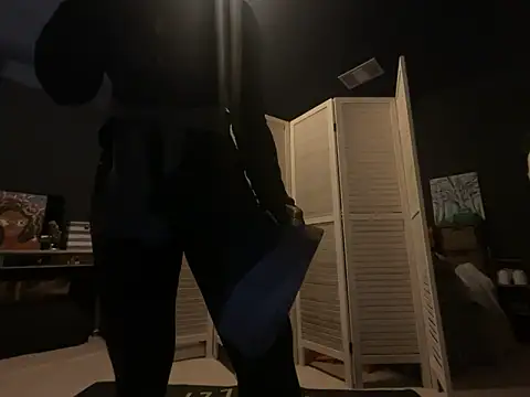 wynterheat online show from 05-12-26, 03:31