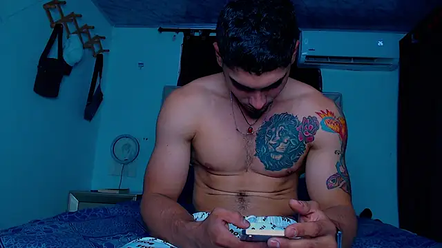 Rich boy01 online show from 01-26-25, 08:56