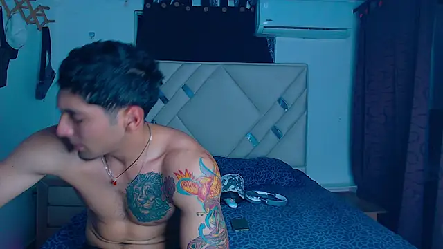 Rich boy01 online show from 02-06-25, 03:06