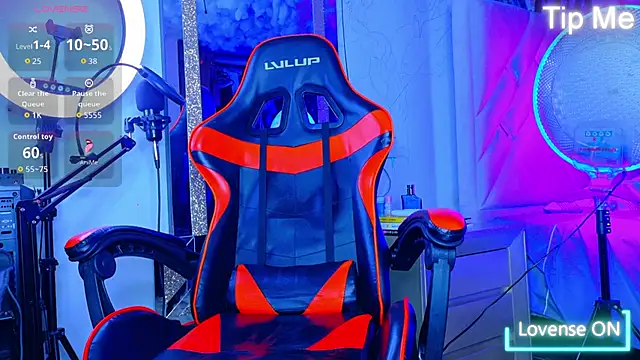 Rich boy01 online show from 03-18-26, 03:42