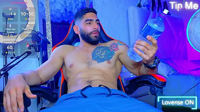 Rich boy01 online show from 03-21-26, 02:38