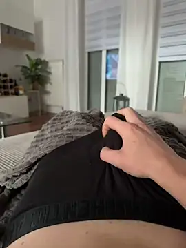 Snapshot of thorn0 chatting on 12-29-24, 02:10 thorn0 online show from 12-29-24, 02:10