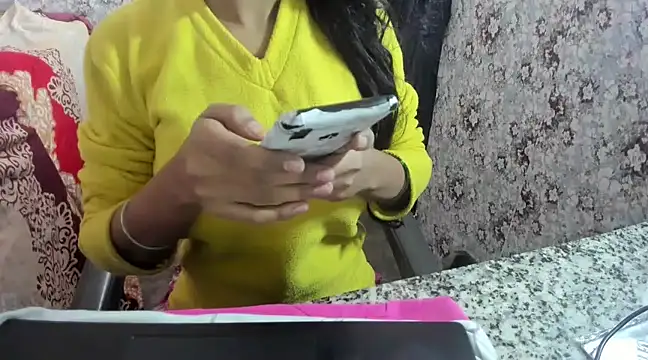 aarjulove online show from 01-08-25, 08:27