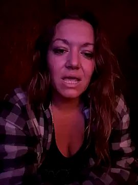 Snapshot of SummerV91 chatting on 09-10-25, 04:56 SummerV91 online show from 09-10-25, 04:56