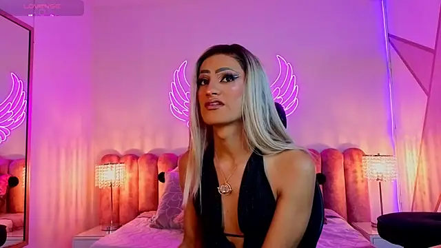  scarletmoore online show from 09-24-25, 07:01