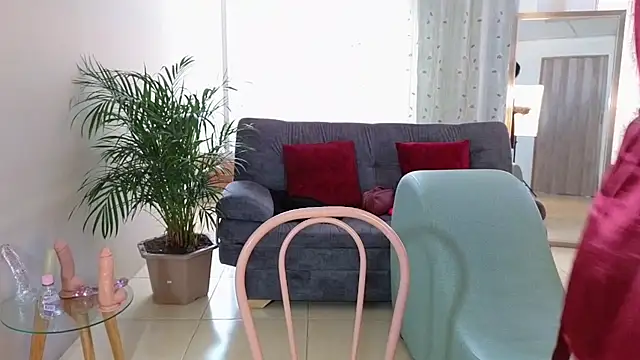 camil milfdream online show from 02-10-25, 01:44