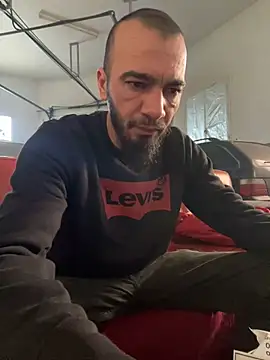 donnuozfutura online show from 01-10-25, 09:02