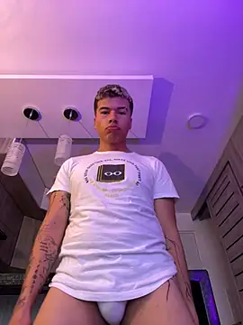 Logan smith1 online show from 02-25-25, 10:29