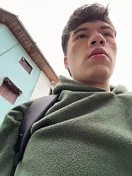 Logan smith1 online show from 10-21-25, 06:52