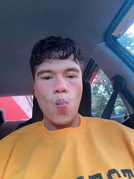 Snapshot of Logan_smith1 chatting on 01-13-26, 03:17 Logan smith1 online show from 01-13-26, 03:17