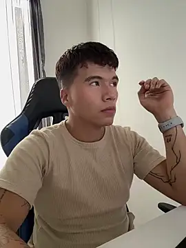 Snapshot of Logan_smith1 chatting on 02-28-26, 09:05 Logan smith1 online show from 02-28-26, 09:05