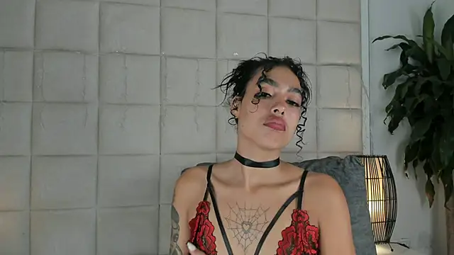 Nia Bunny online show from 01-08-25, 02:03