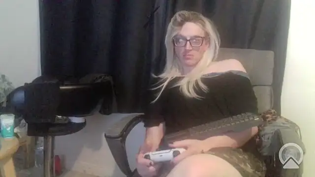 sexyblondetrans online show from 02-25-26, 01:48
