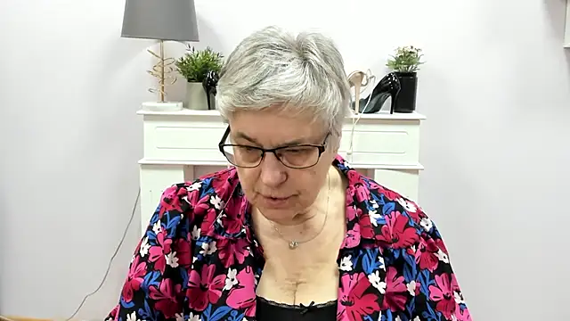 IrisDream online show from 03-25-26, 07:03