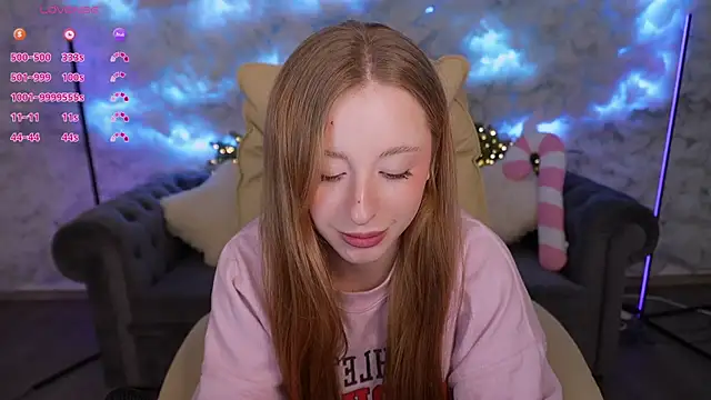 SilverrMoon online show from 02-04-25, 11:16