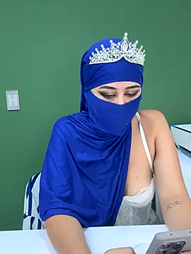 iiris  online show from 10-15-25, 02:06