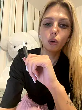 Liya my online show from 09-13-25, 07:46