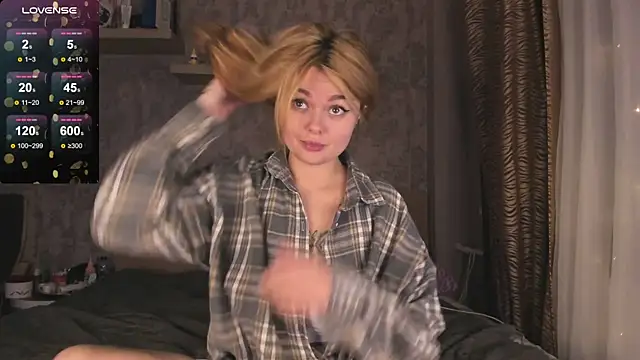 Snapshot of purebeautie13 chatting on 01-17-25, 05:08 purebeautie13 online show from 01-17-25, 05:08