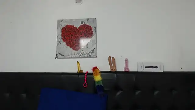Angelinna Milf online show from 01-15-25, 07:12