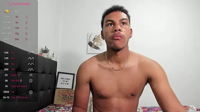 Snapshot of RoddyRich11 chatting on 12-20-25, 11:39 RoddyRich11 online show from 12-20-25, 11:39