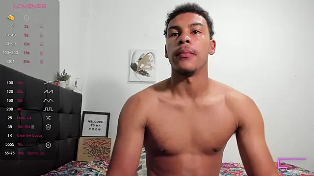 Snapshot of RoddyRich11 chatting on 12-21-25, 11:50 RoddyRich11 online show from 12-21-25, 11:50