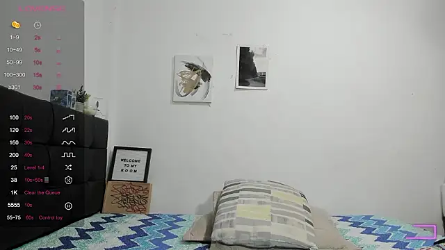 Snapshot of RoddyRich11 chatting on 01-18-26, 12:20 RoddyRich11 online show from 01-18-26, 12:20