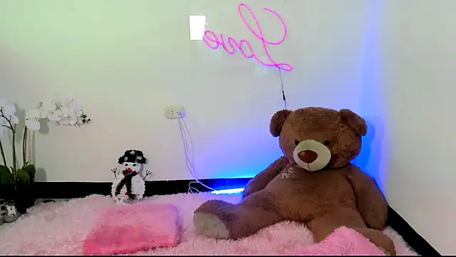 kendal scott1 online show from 01-05-25, 10:08