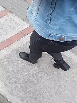 sophie banger online show from 09-12-25, 07:36