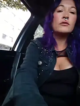 sophie banger online show from 10-08-25, 03:42